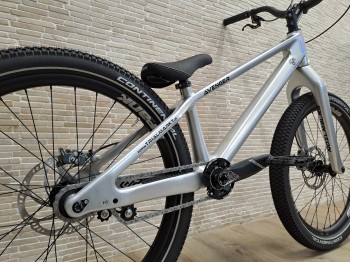 Bike 24" Extention Avenger Carbon - silber