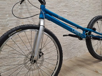 Trial Bike 26" Rockman Gabbro 1083mm - blau