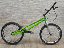 Trial Bike 24" Rockman Radix 1060mm - grün