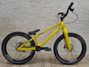 Bike 24" Extention Avenger Carbon - gelb